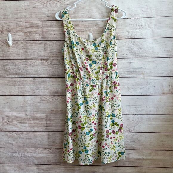 NEW WITH TAGS SINCERELY JULES FLORAL DRESS - Picture 1 of 10